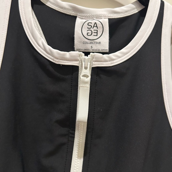 ♦️NWOT athletic dress - Picture 3 of 8